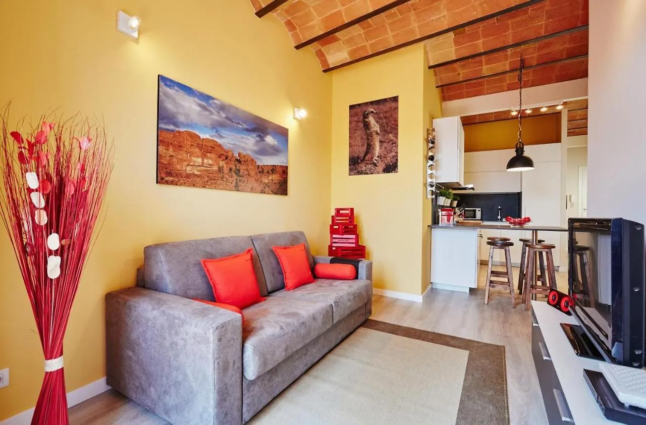 Lovely & Bright Bogatell Beach Apartment Barcelona Spain